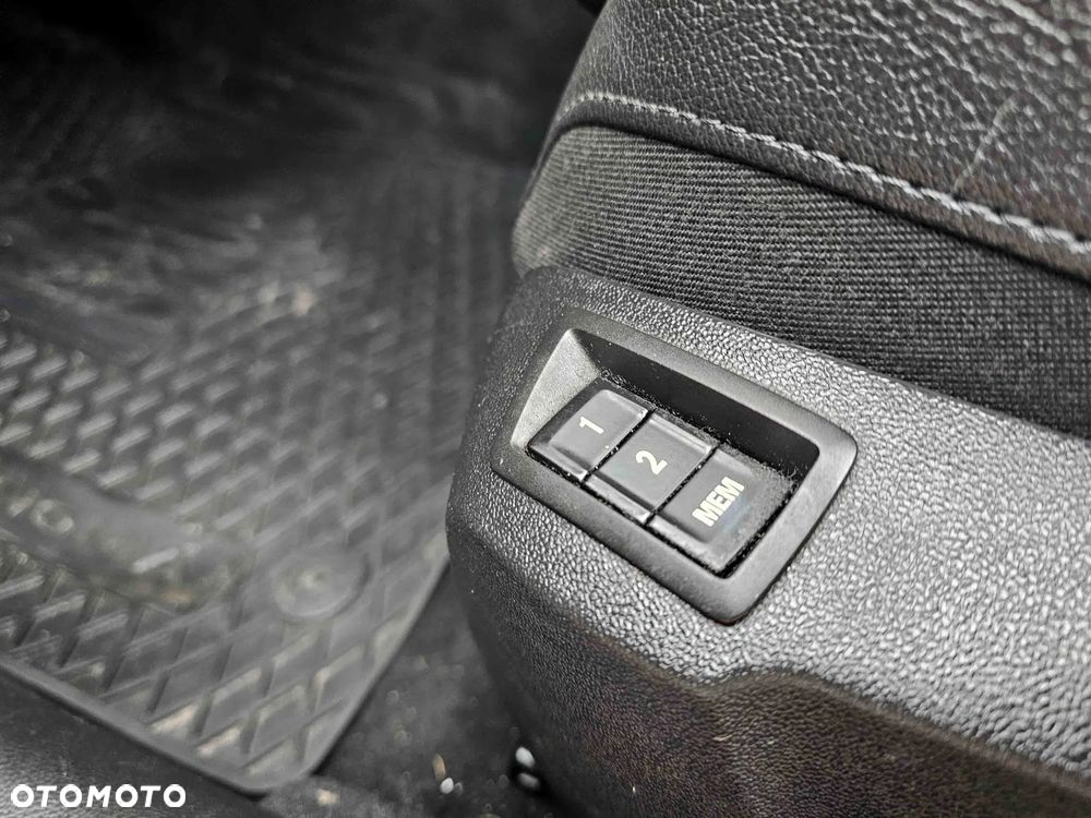 Opel Insignia 2.0 Turbo Cosmo - 15