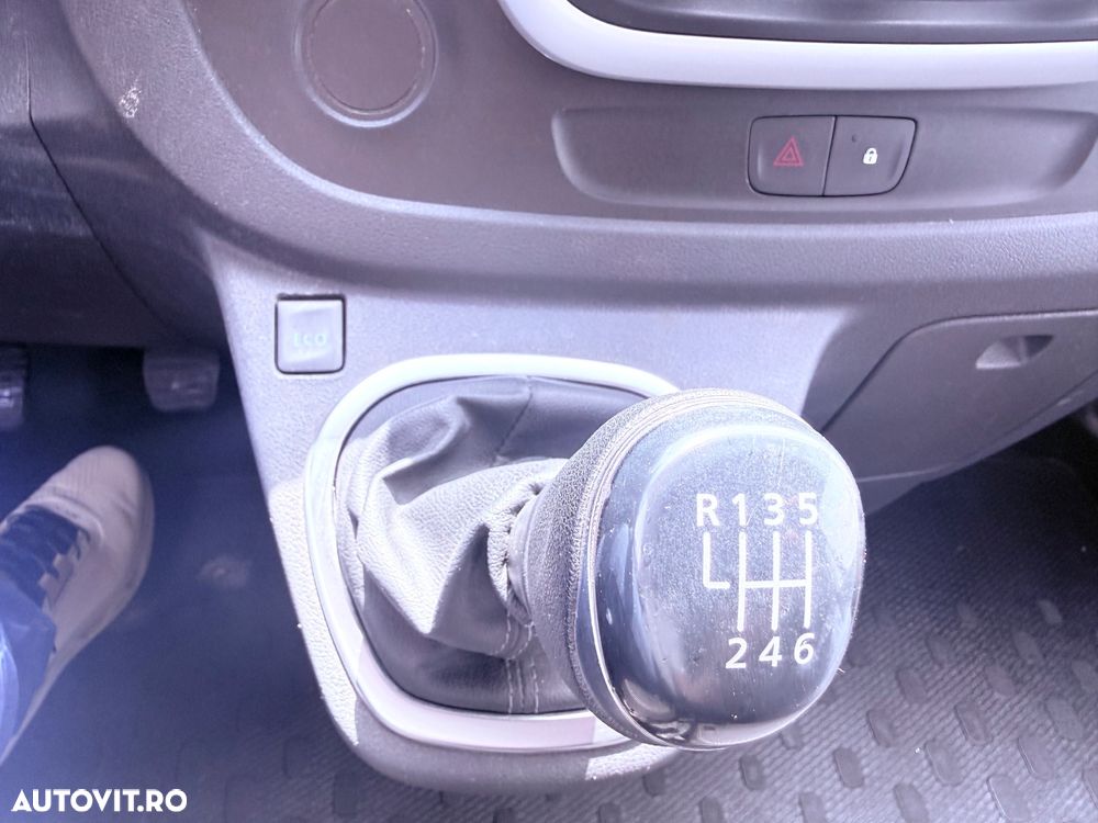 Renault Trafic ENERGY Start & Stop Combi L1H1 Expression - 18