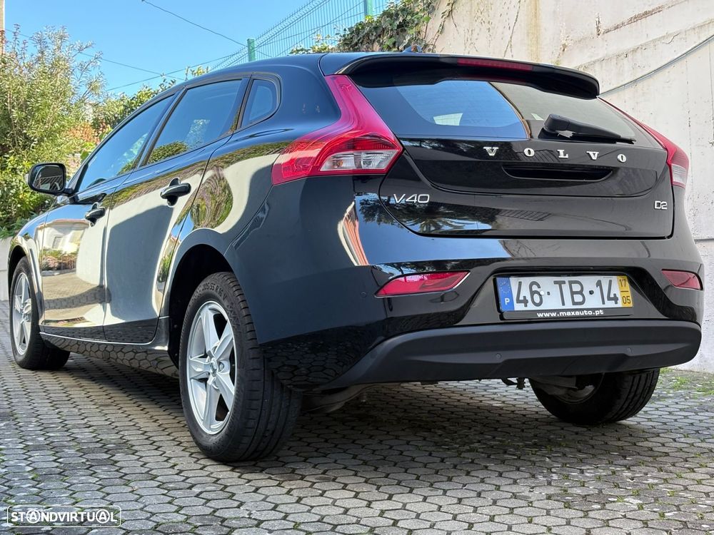 Volvo V40 2.0 D2 Kinetic - 22