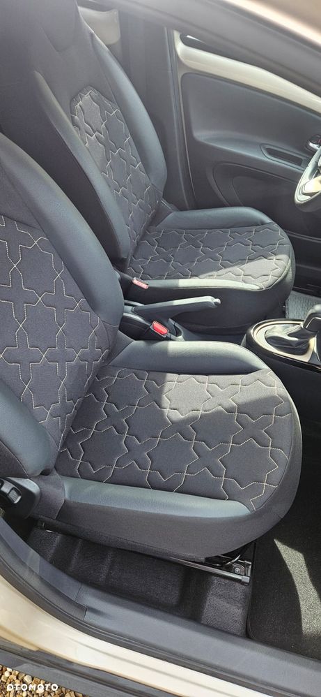 Toyota Aygo X 1.0 VVT-i Executive CVT - 31