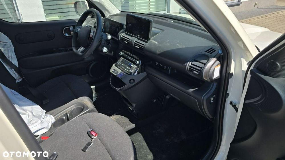 Hyundai Inster - 22