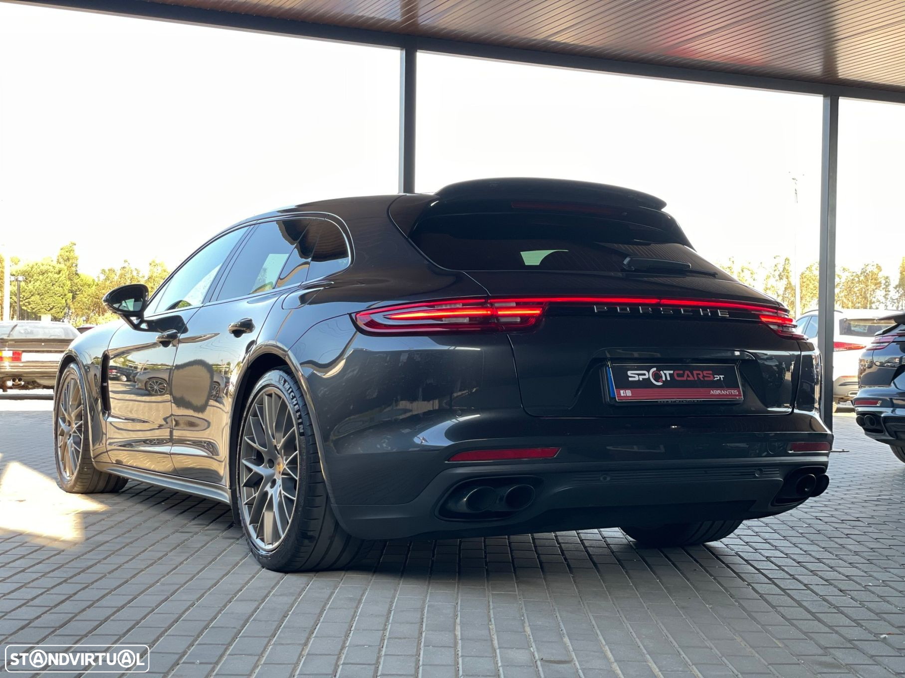 Porsche Panamera Sport Turismo 4 E-Hybrid - 7