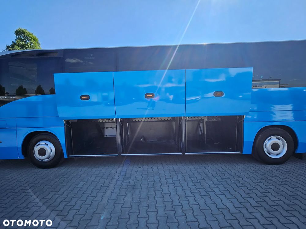 Iveco MAGELYS HD / SPROWADZONY/ MANUAL/ WC / EURO 6 - 13