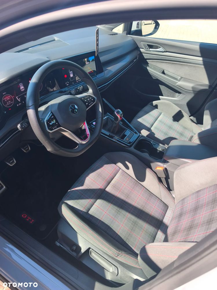 Volkswagen Golf 2.0 TSI OPF GTI - 18