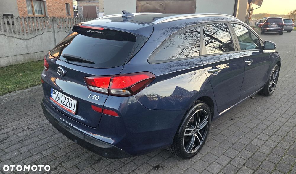 Hyundai i30 1.0 T-GDI Intro Edition - 19