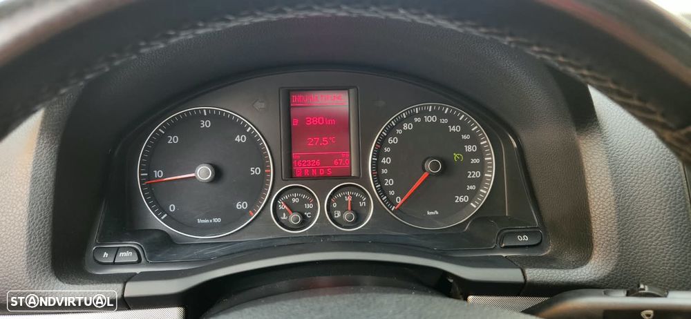 VW Golf 1.9 TDi Confortline DSG - 12
