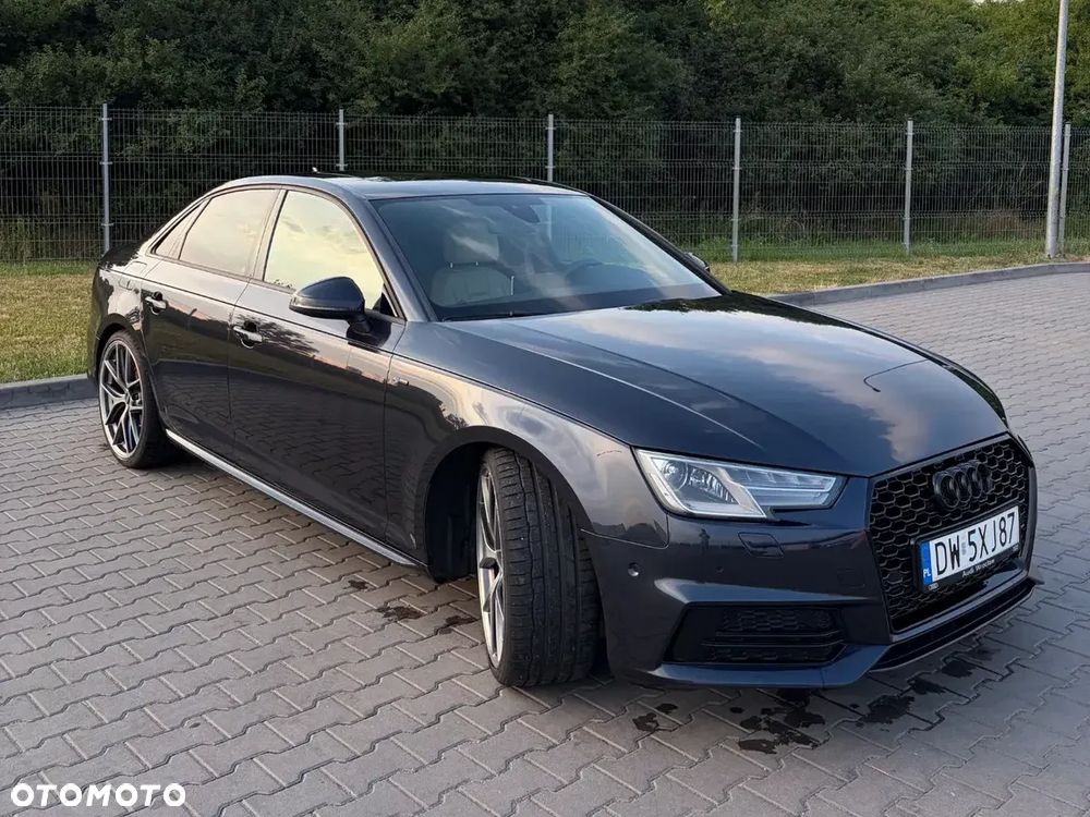 Audi A4 Limousine - 3