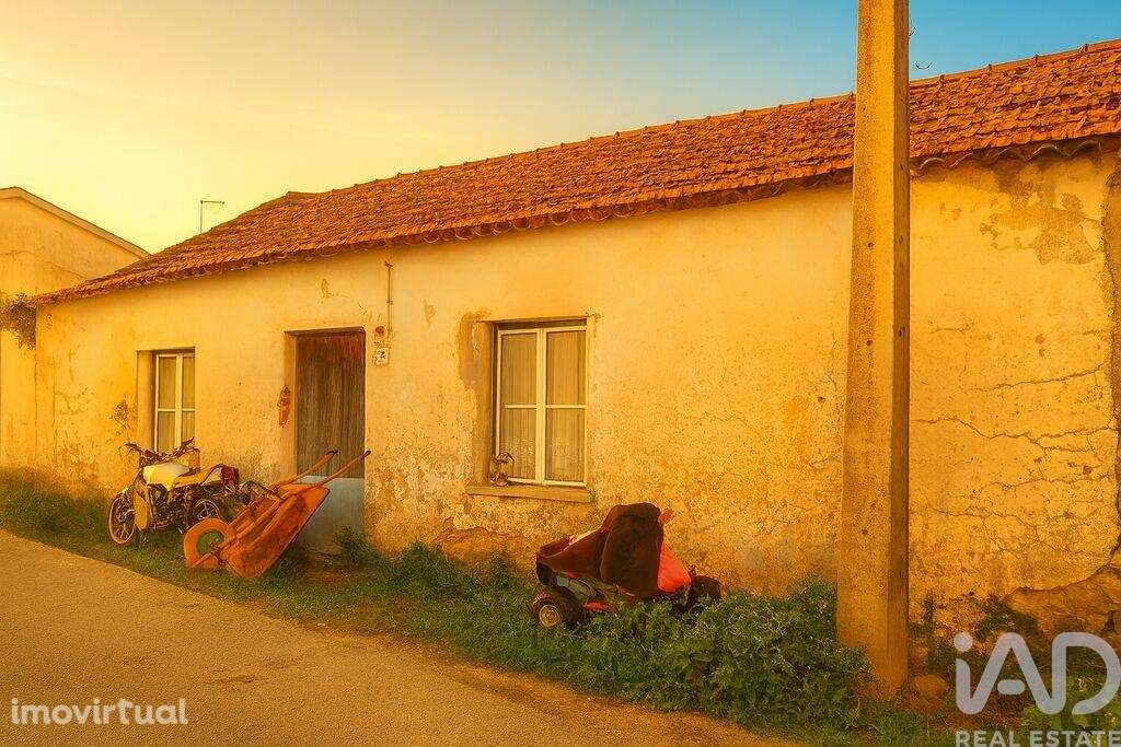 Casa de aldeia T2 em Olalhas de 411,00 m2 - Grande imagem: 2/26