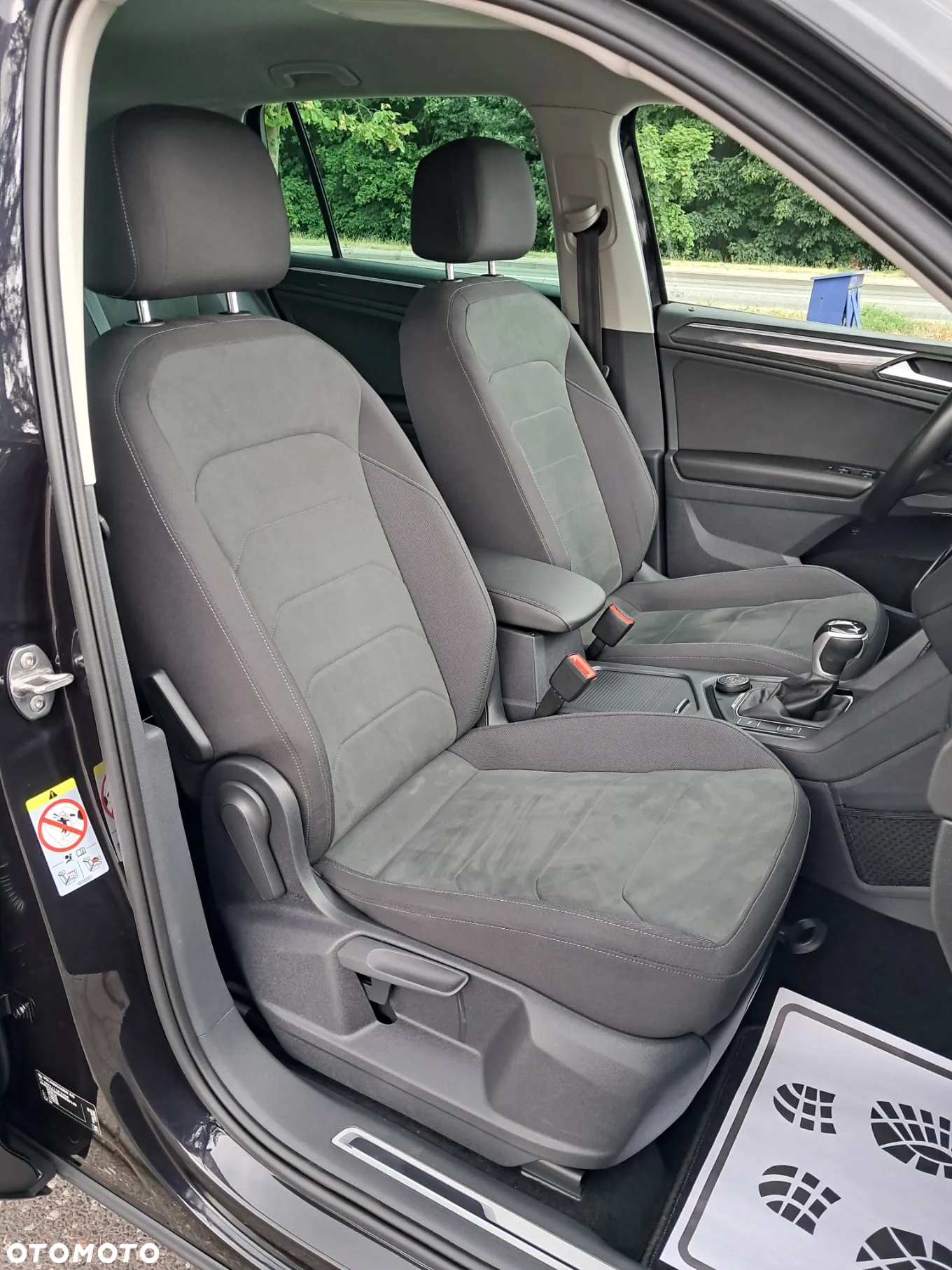 Volkswagen Tiguan 2.0 TDI SCR 4MOTION DSG Elegance - 11