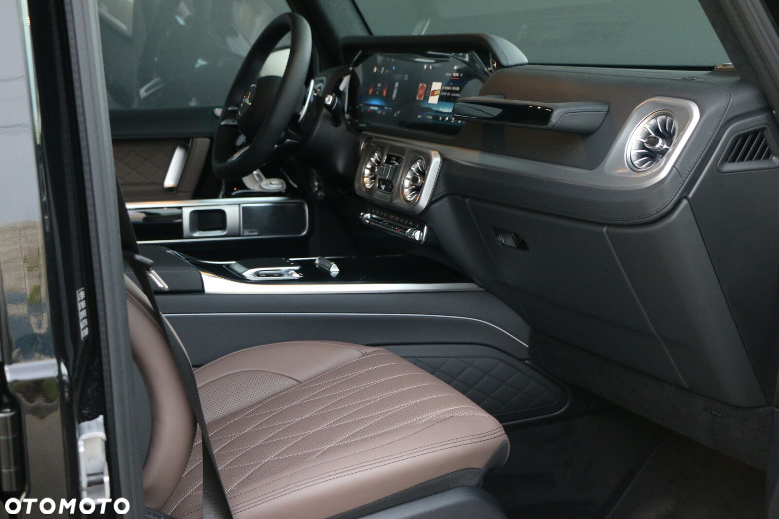 Mercedes-Benz Klasa G AMG 63 - 26