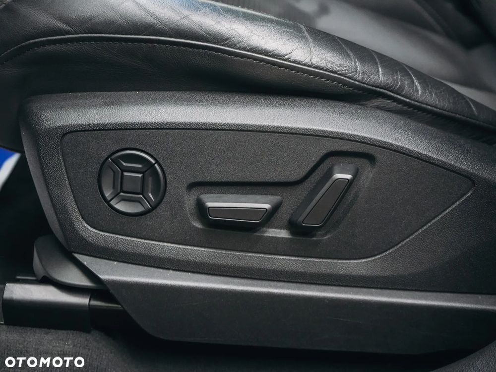 Audi e-tron - 15