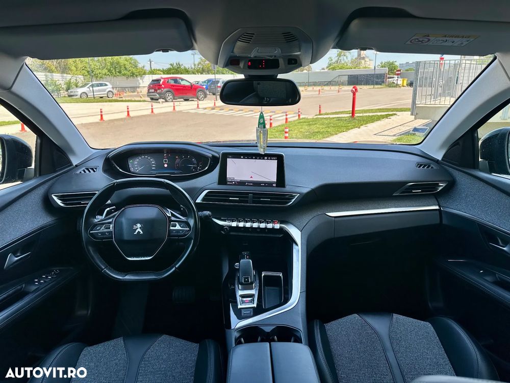 Peugeot 3008 - 8
