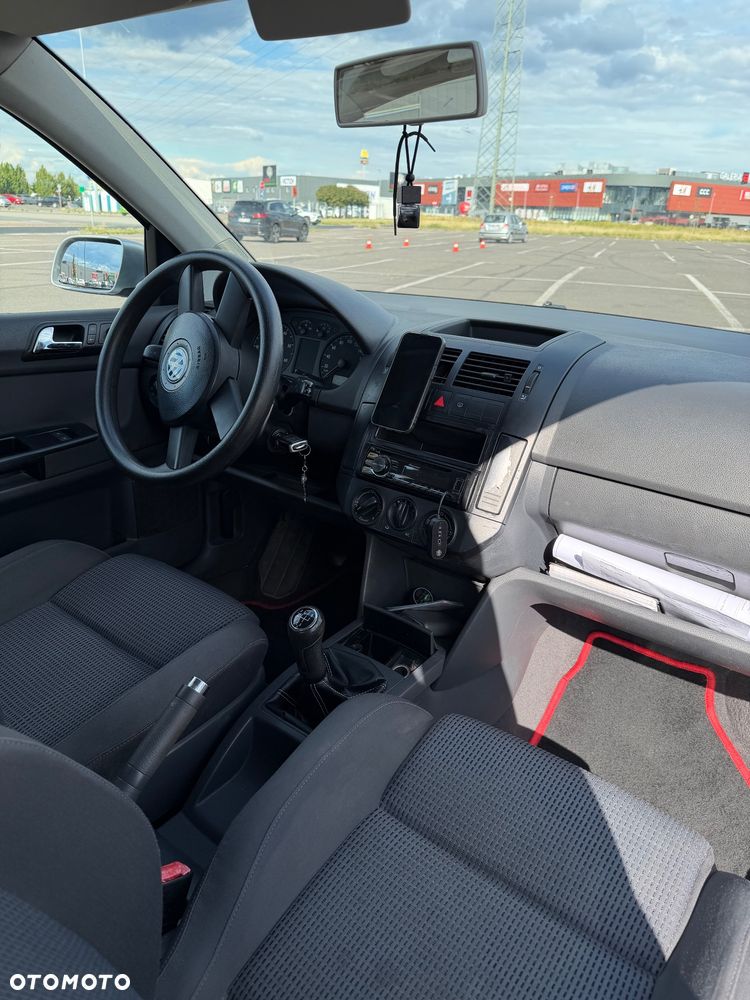 Volkswagen Polo 1.4 16V Fun - 6