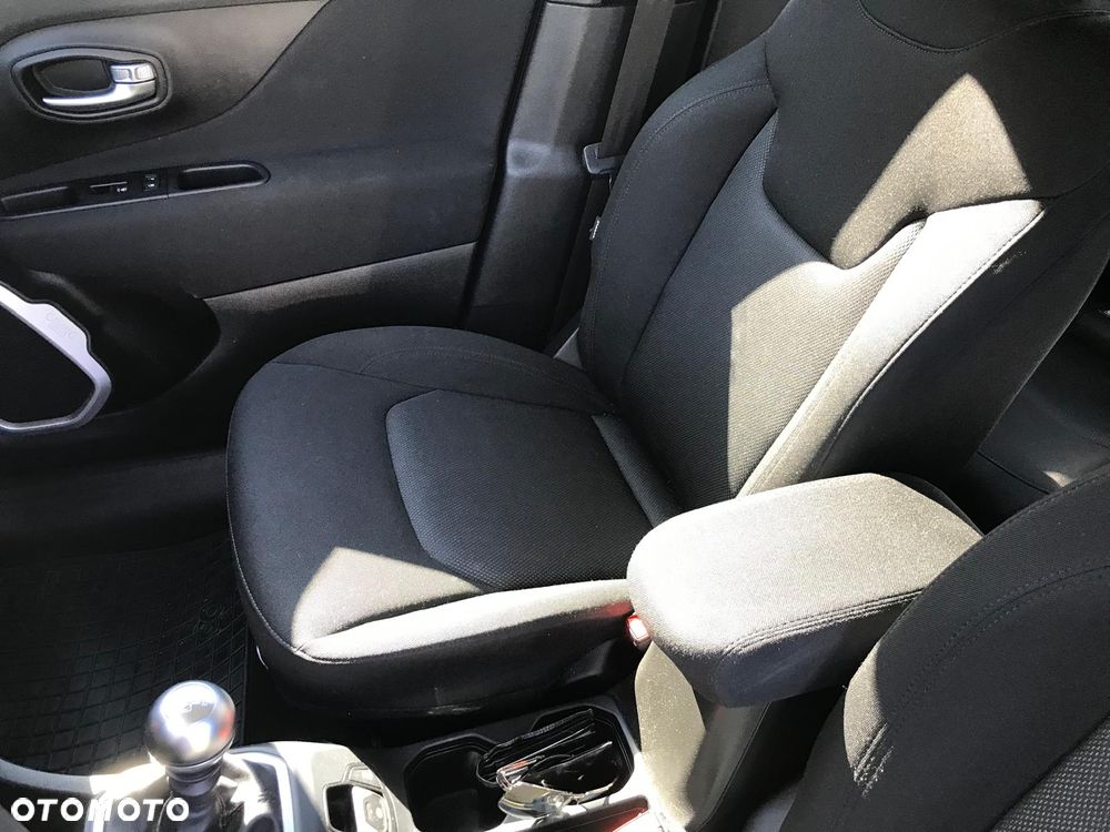 Jeep Renegade 1.0 GSE T3 Turbo Sport FWD S&S - 11