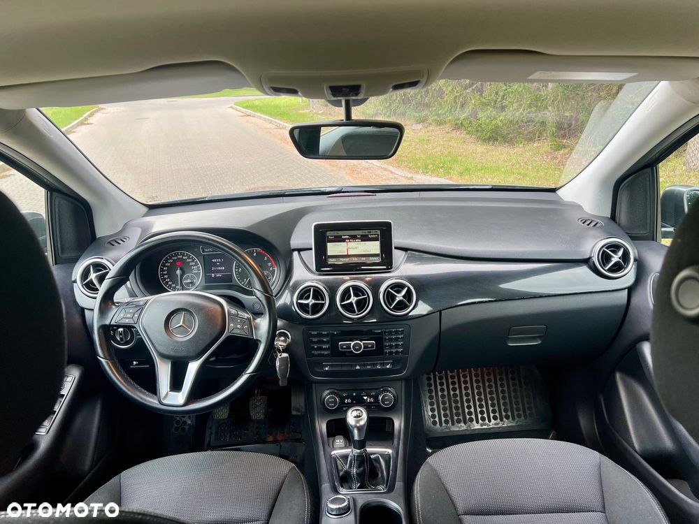 Mercedes-Benz Klasa B 200 CDI (BlueEFFICIENCY) - 13