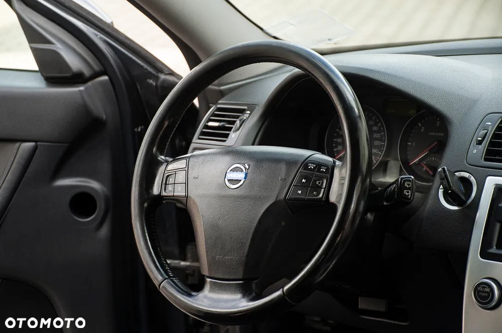 Volvo V50 1.6D DPF DRIVe Kinetic - 24