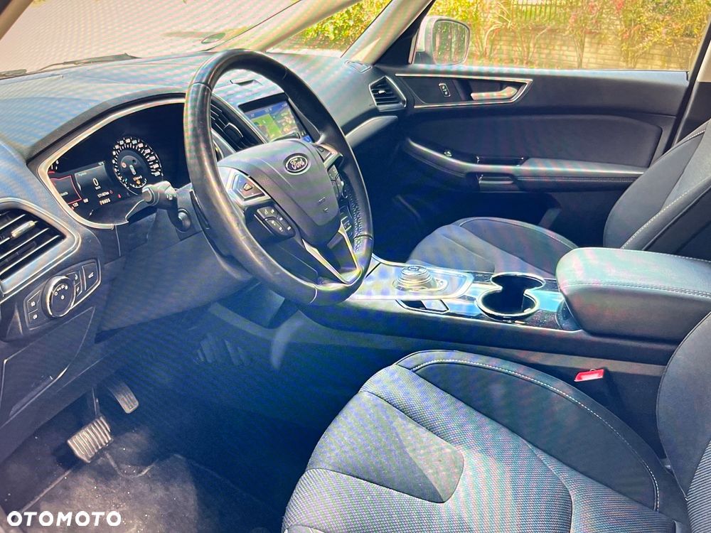 Ford S-Max 2.0 EcoBlue Titanium - 20