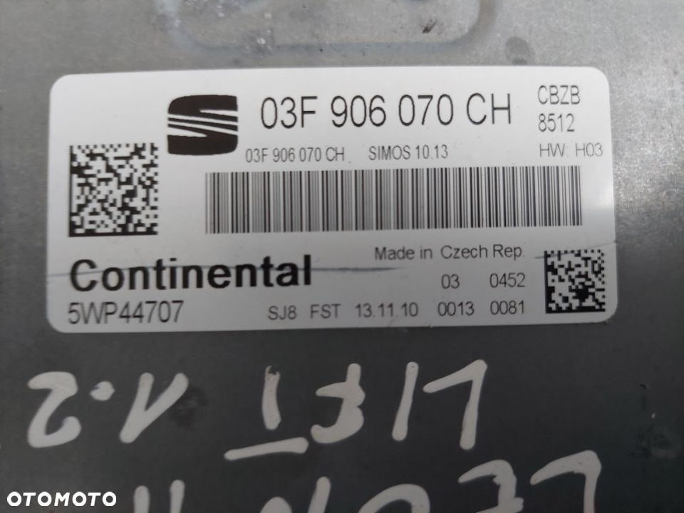 Komputer sterownik silnika Seat Leon 1.2 TSI 03F906070CA - 3