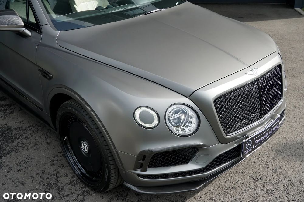 Bentley Bentayga W12 First Edition - 12