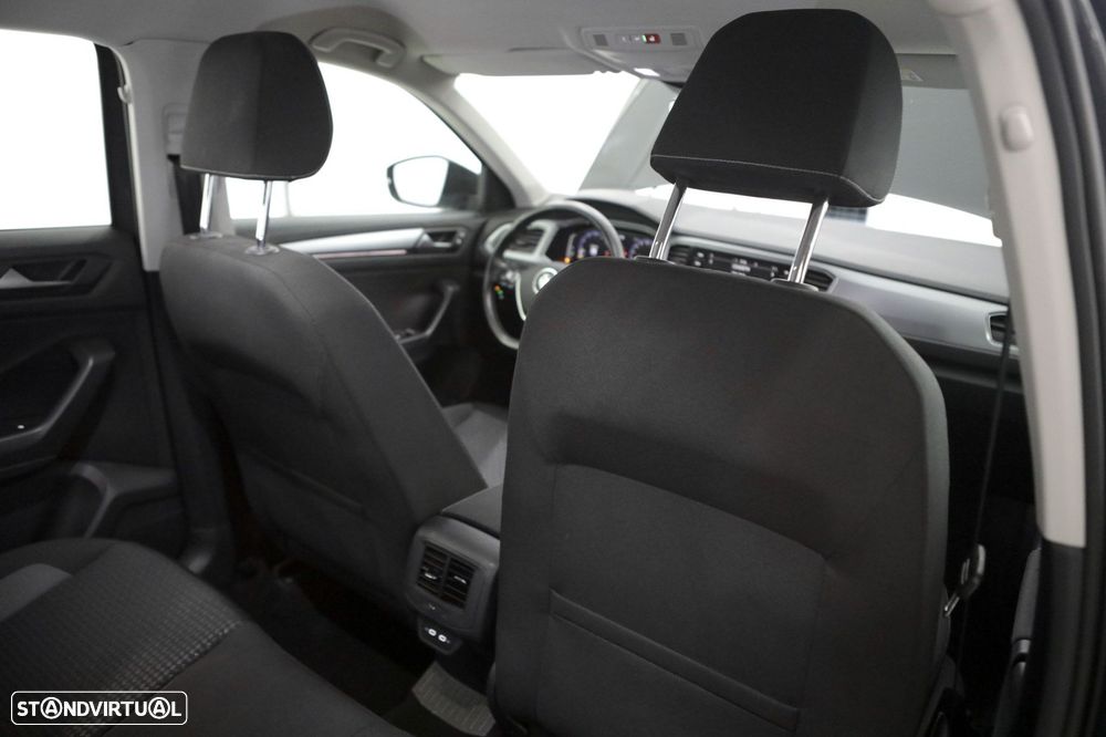 VW T-Roc 1.5 TSI Beats DSG - 14