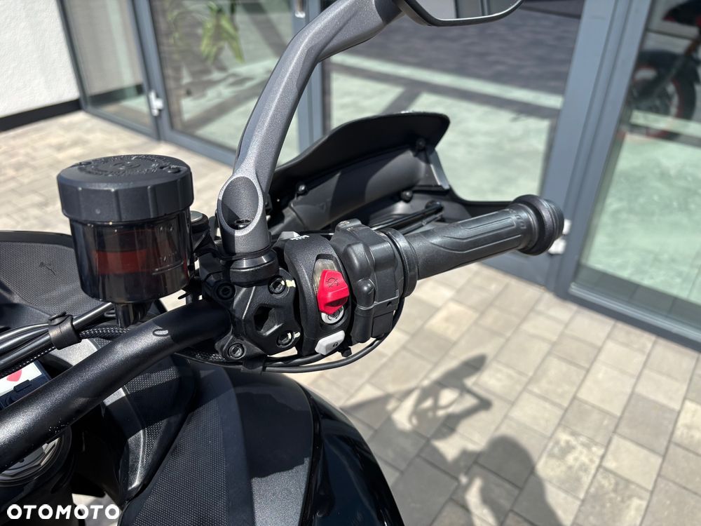Ducati Multistrada - 16