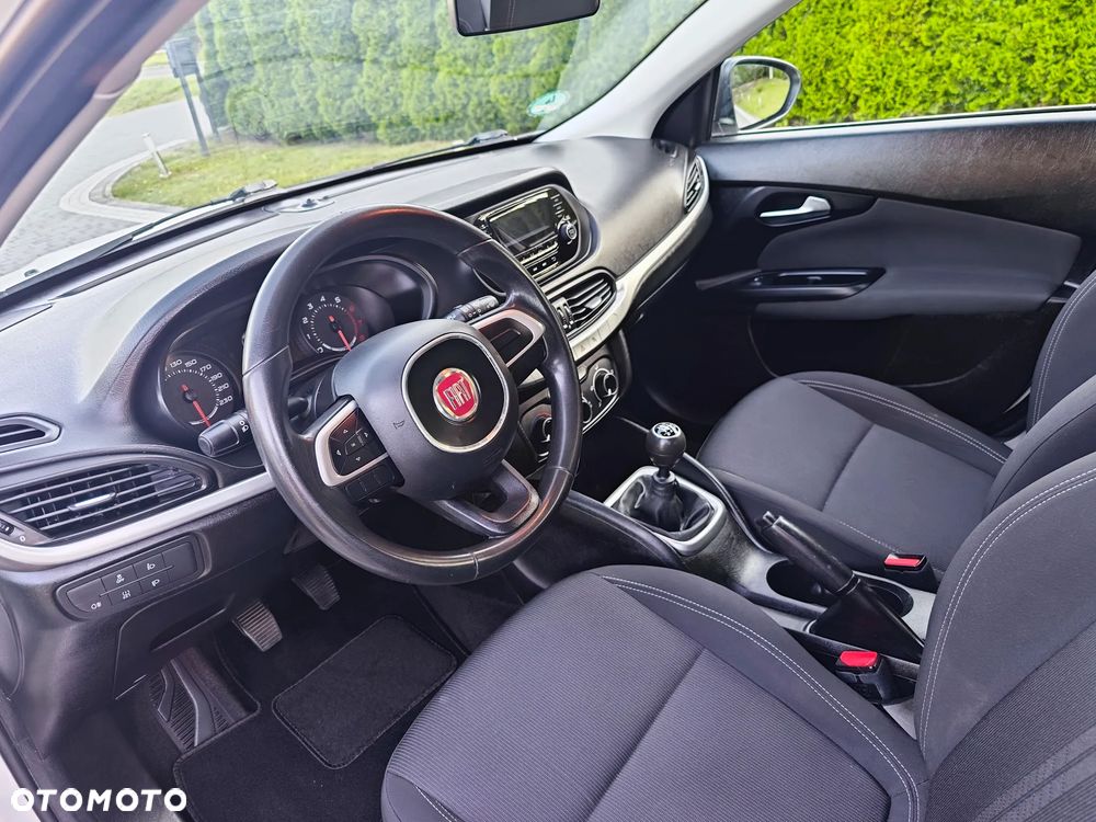 Fiat Tipo 1.4 16v Lounge - 16