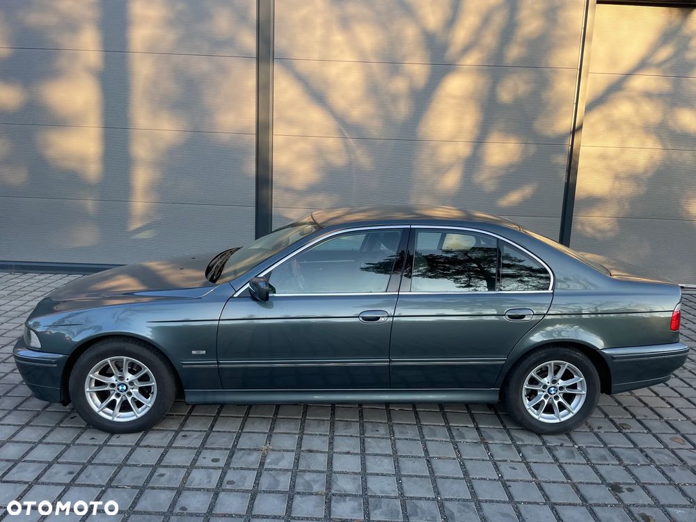 BMW Seria 5 - 21