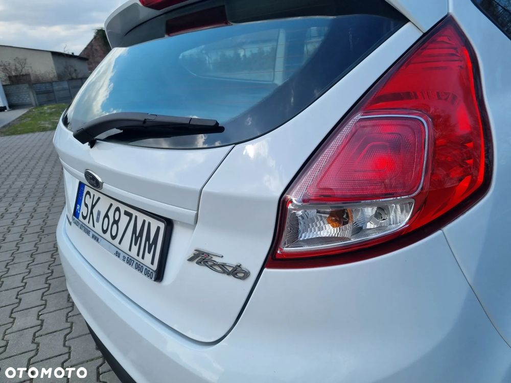 Ford Fiesta 1.5 TDCi Silver X - 14