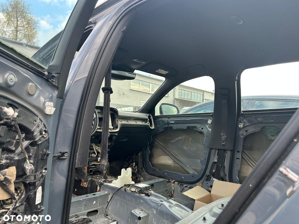 Volvo XC 40 - 4