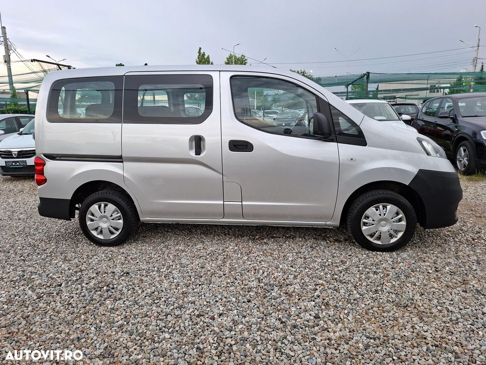 Nissan NV200 - 5