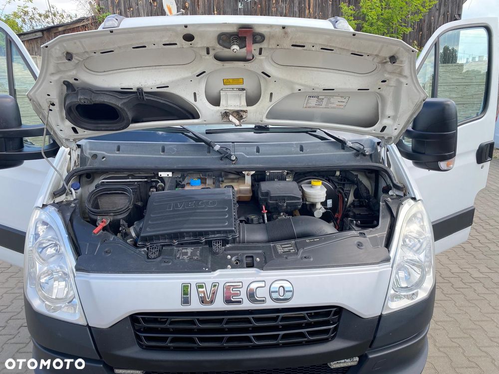 Iveco DAILY - 33