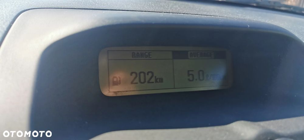 Toyota Avensis 2.0 D-4D Sol - 3