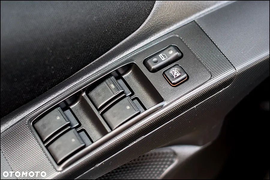 Toyota Corolla Verso - 32