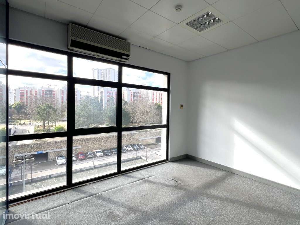 Escritório para arrendamento em Miraflores com 130 m2 - Grande imagem: 4/11