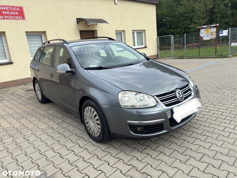 Volkswagen Golf - 2