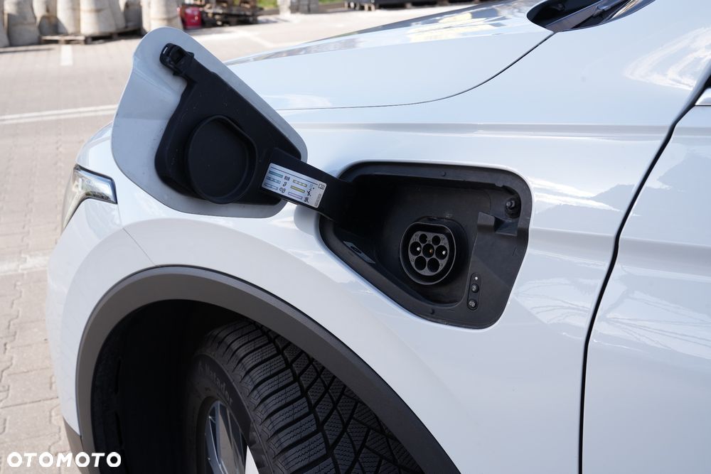 Volkswagen Tiguan 1.4 eHybrid OPF DSG Life - 23