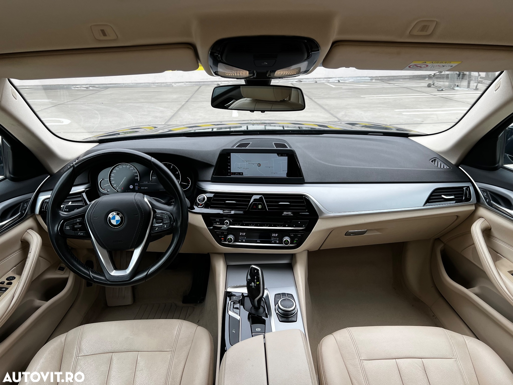 BMW Seria 5 530d xDrive Touring Aut. - 9