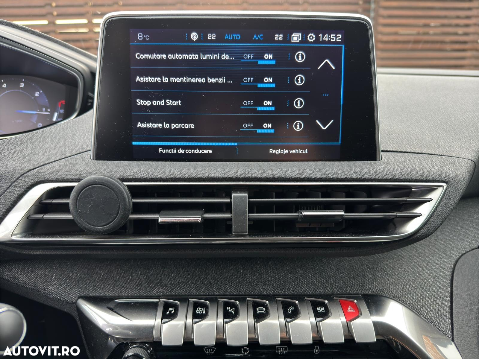 Peugeot 3008 1.5 BlueHDI S&S EAT8 Allure - 15