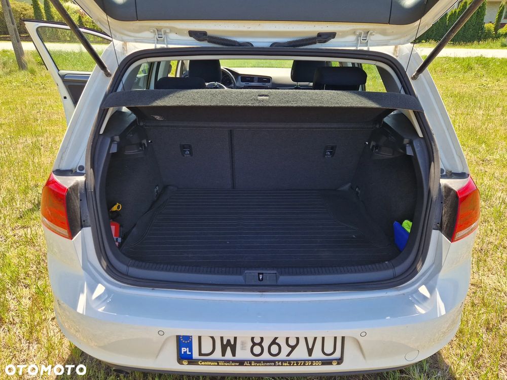 Volkswagen Golf 1.2 TSI BMT Trendline - 17