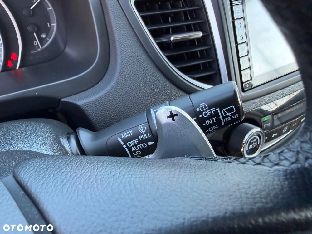 Honda CR-V 2.0i-VTEC 4WD Automatik Executive - 16