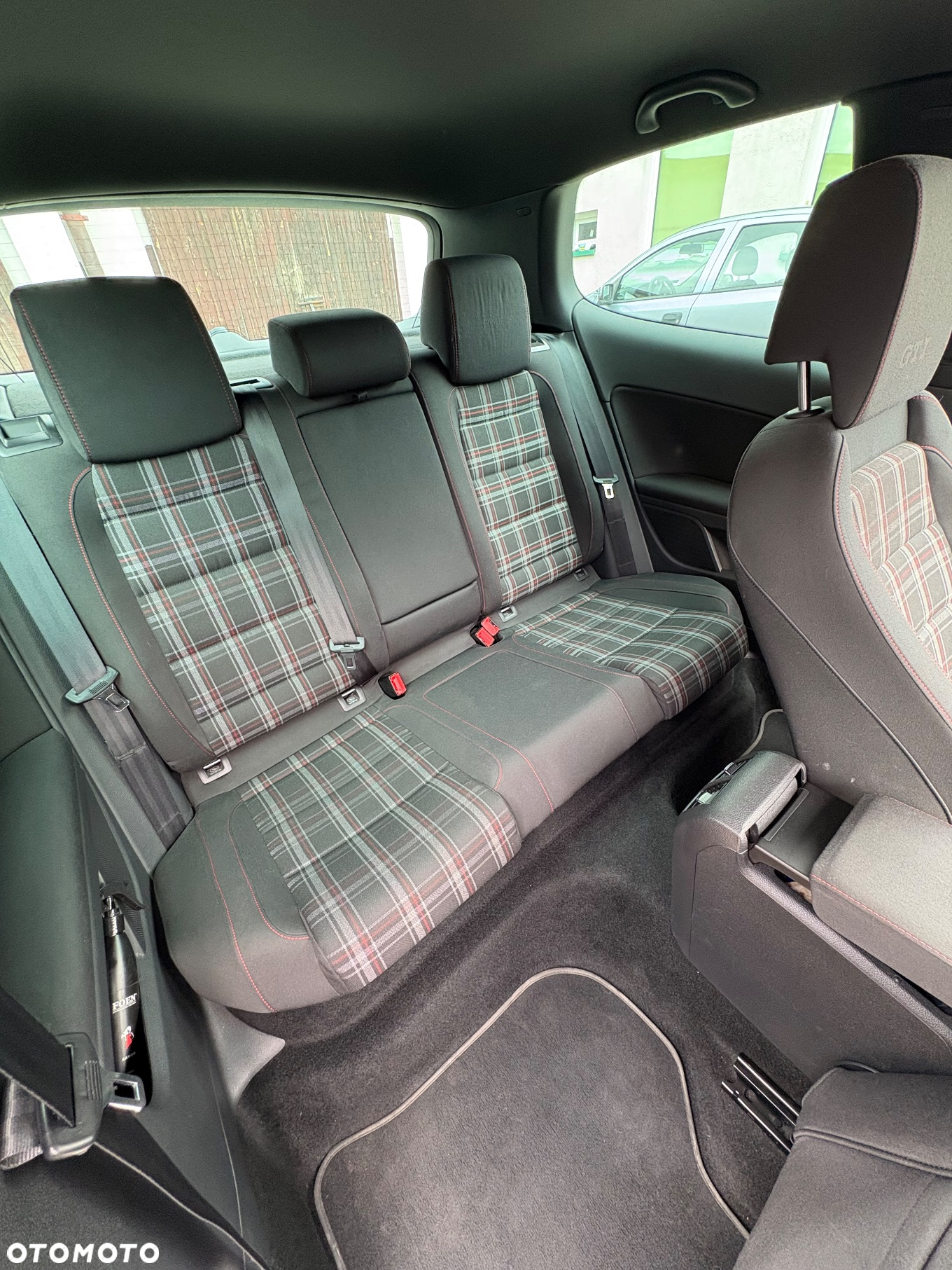 Volkswagen Golf VI 2.0 TSI GTI DSG - 14