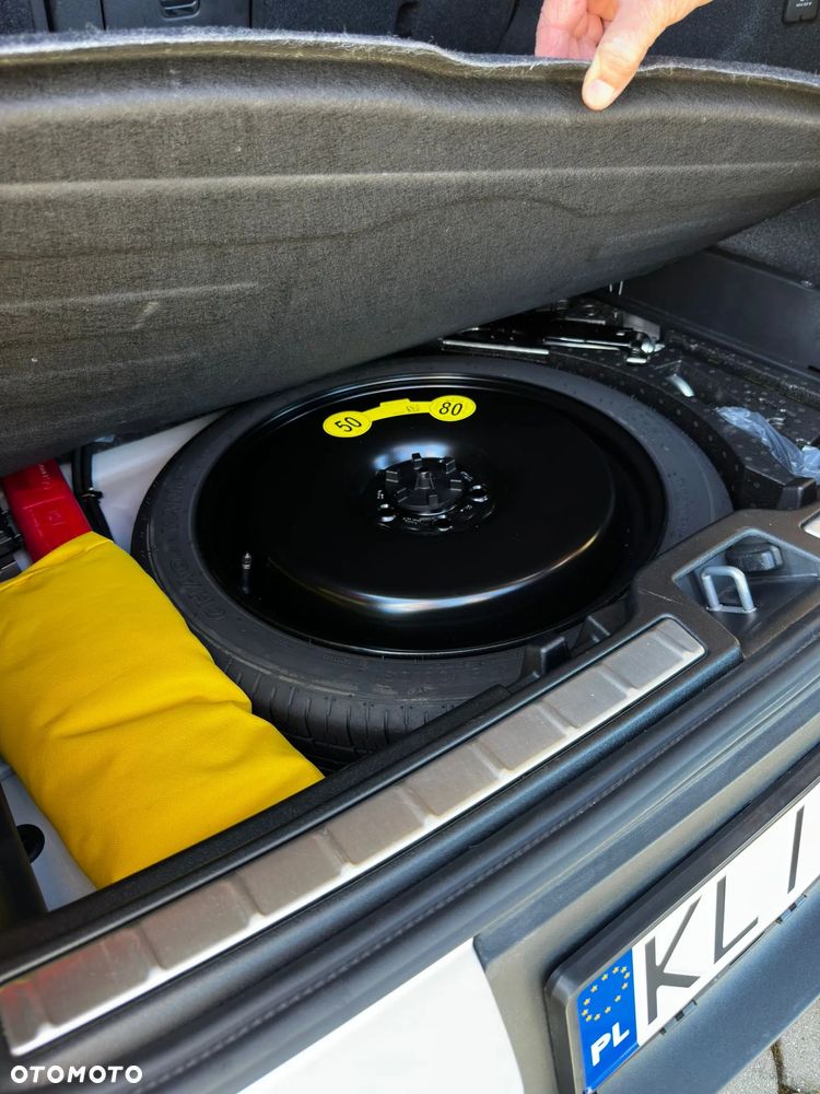 Volvo XC 40 B5 B AWD Ultimate Bright - 28