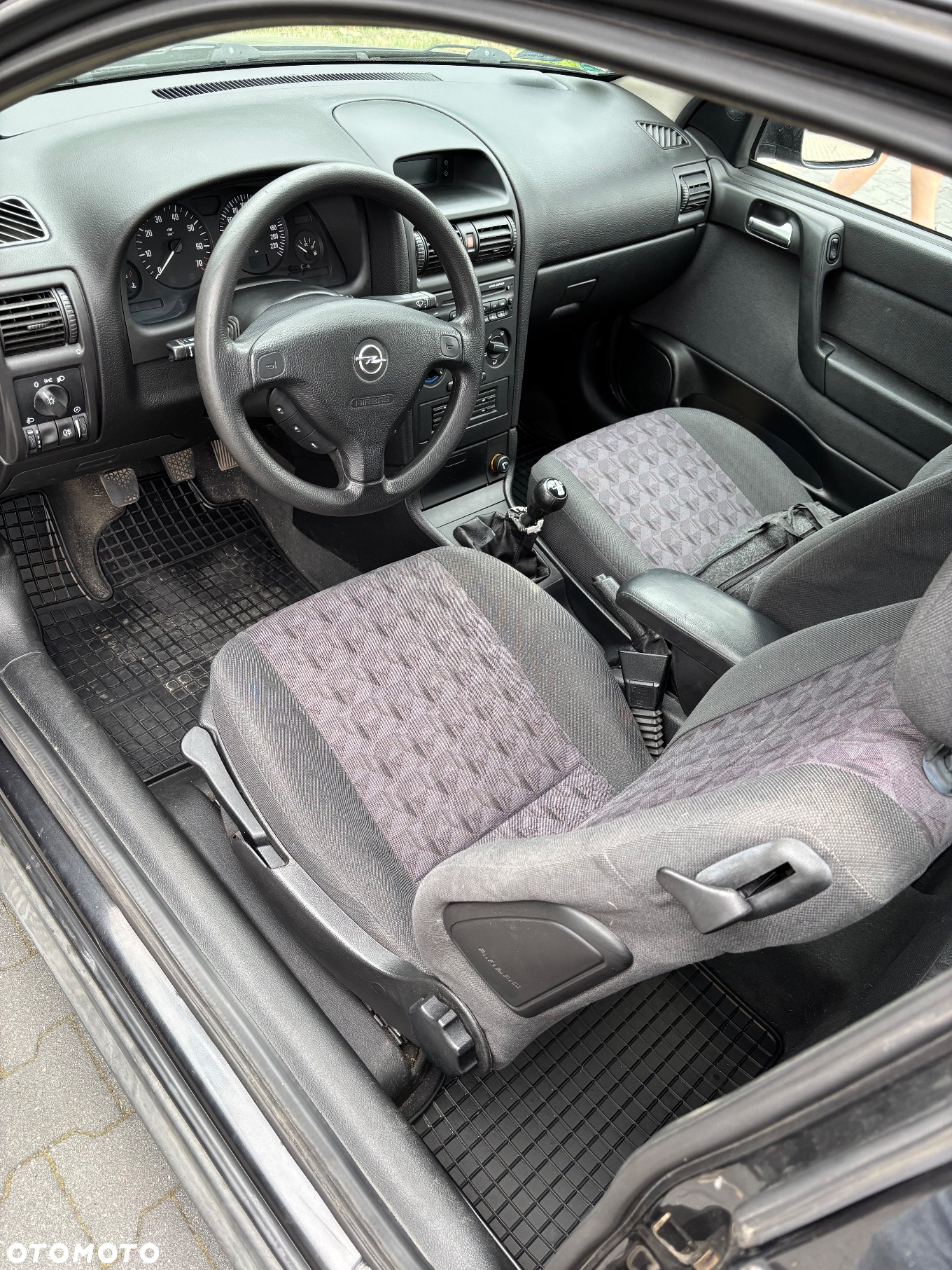 Opel Astra - 12