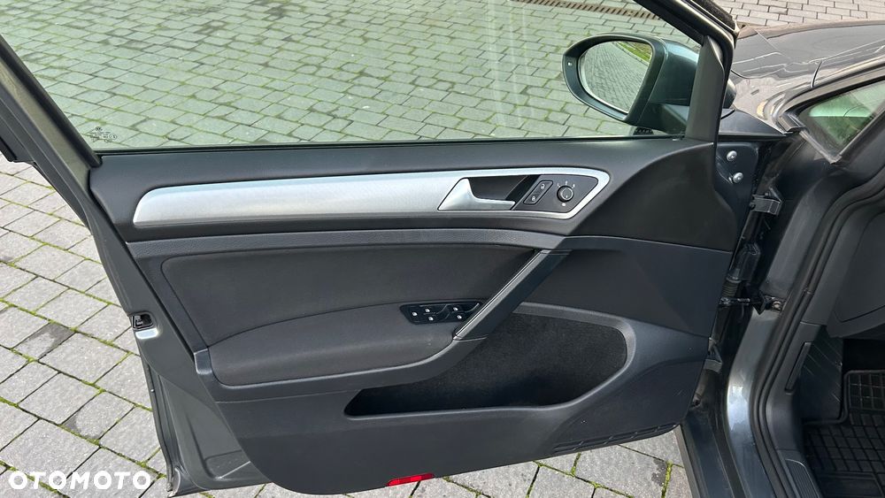 Volkswagen Golf 1.0 TSI (BlueMotion Technology) DSG Comfortline - 22