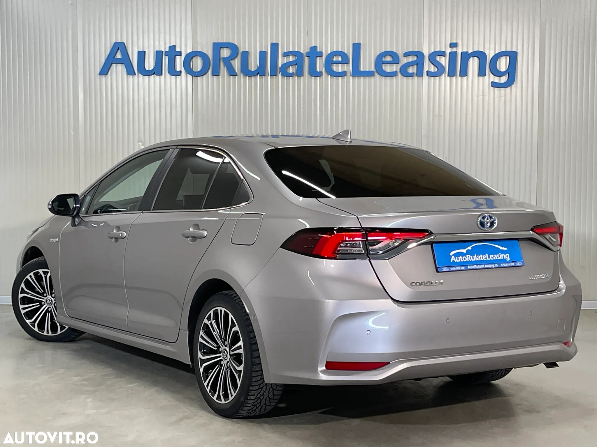 Toyota Corolla Sedan 1.8 HSD Exclusive - 4