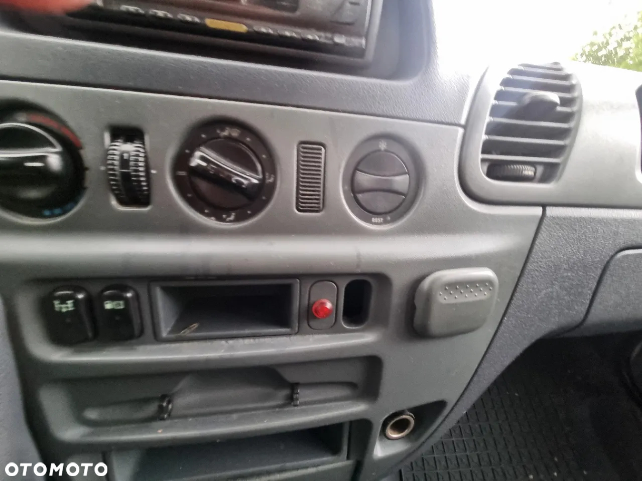 Mercedes-Benz SPRINTER - 18
