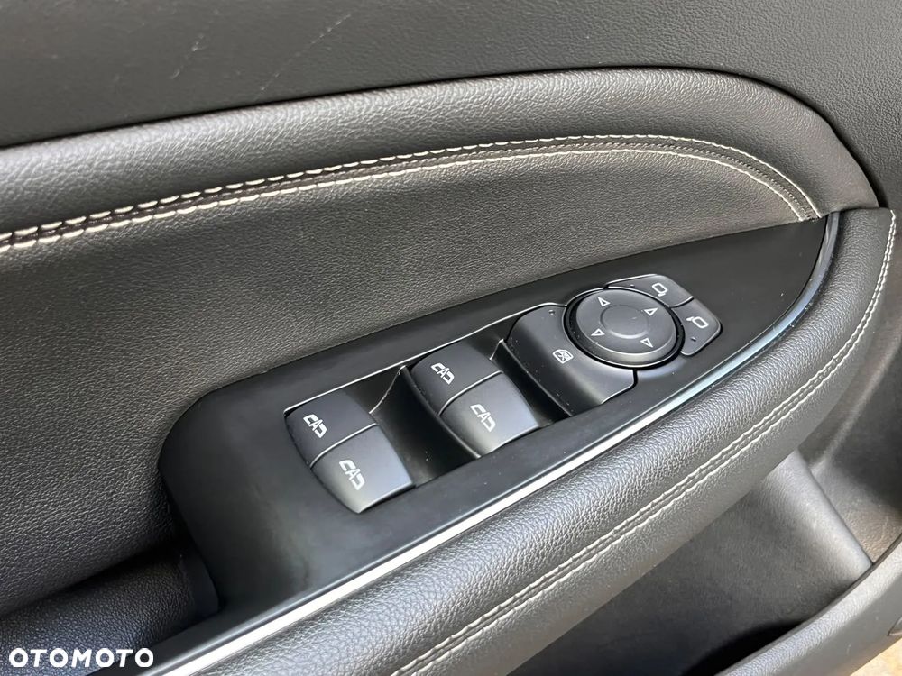 Opel Insignia 2.0 CDTI Elite S&S - 32
