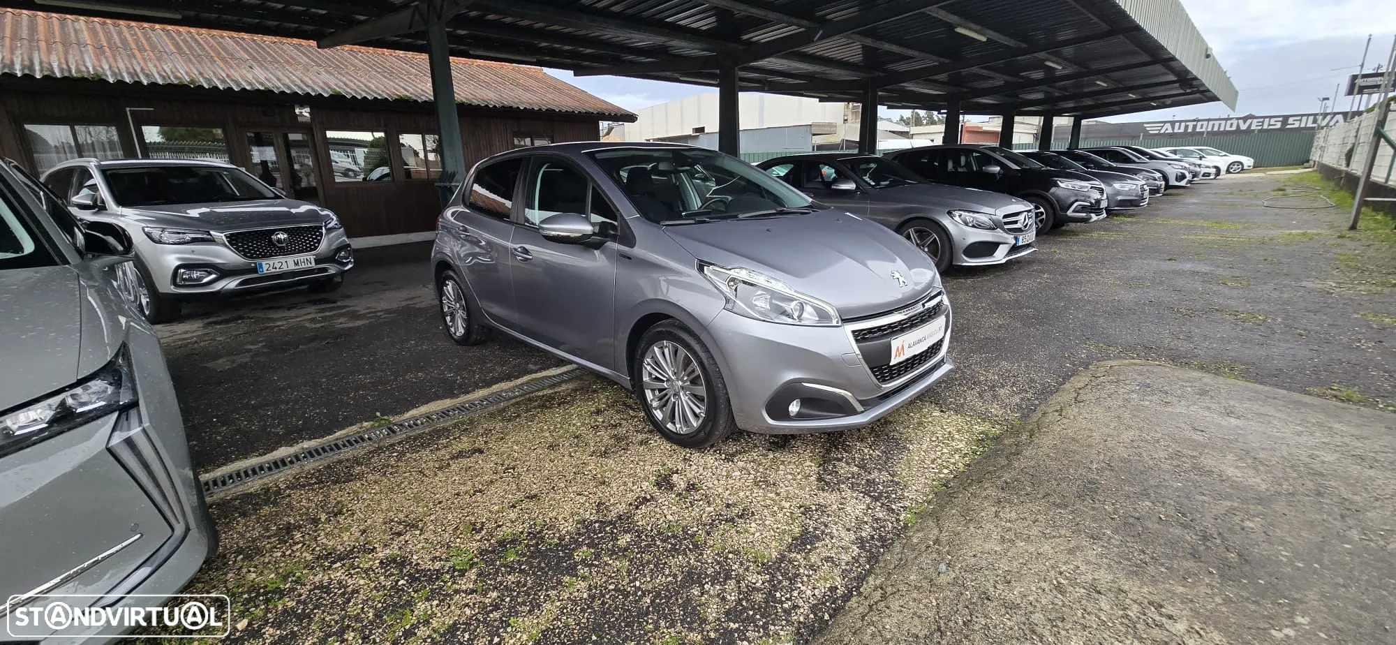 Peugeot 208 1.5 BlueHDi Signature - 6