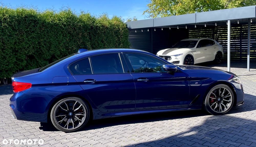 BMW Seria 5 520d xDrive - 2