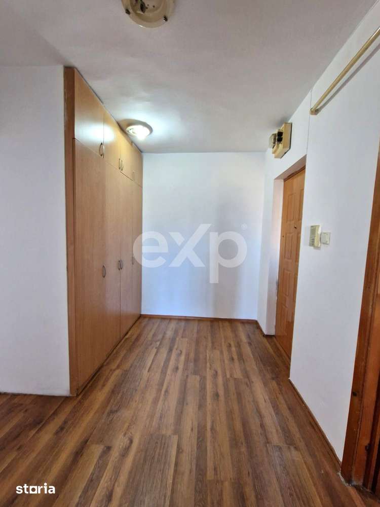 Apartament 3 camere Micro 4 ,et 7 — fotografia 3